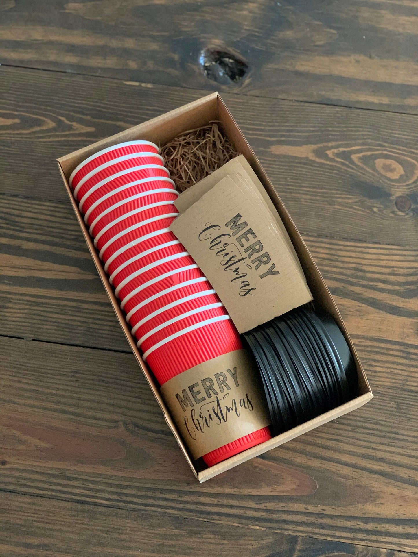 Gift Pack - Holiday - Christmas Corporate Housewarming - Natural Brown Kraft Coffee Sleeves, Holiday Red Cups & Black Lids - Merry Christmas