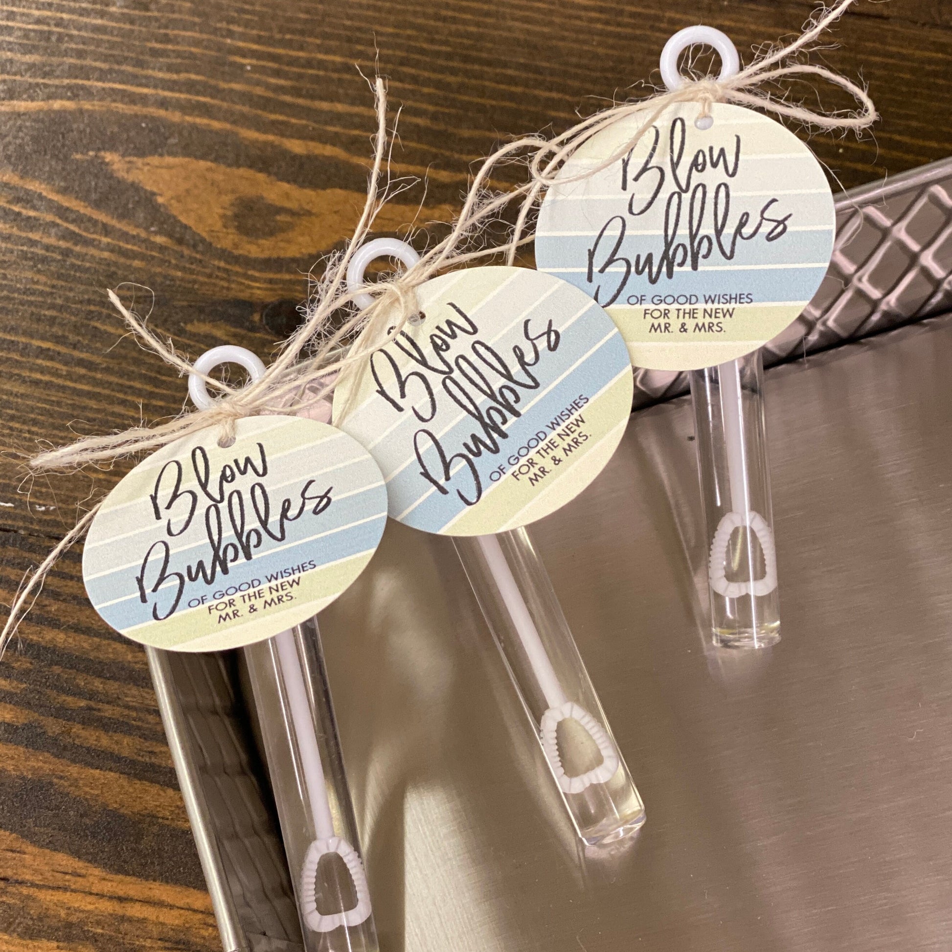 FREE SHIPPING - Bubble Wands - Wedding - Birthday - Party - So Much Fun!